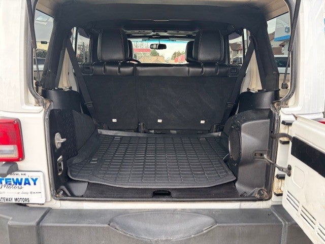 2014 Jeep Wrangler Unlimited Polar Edition