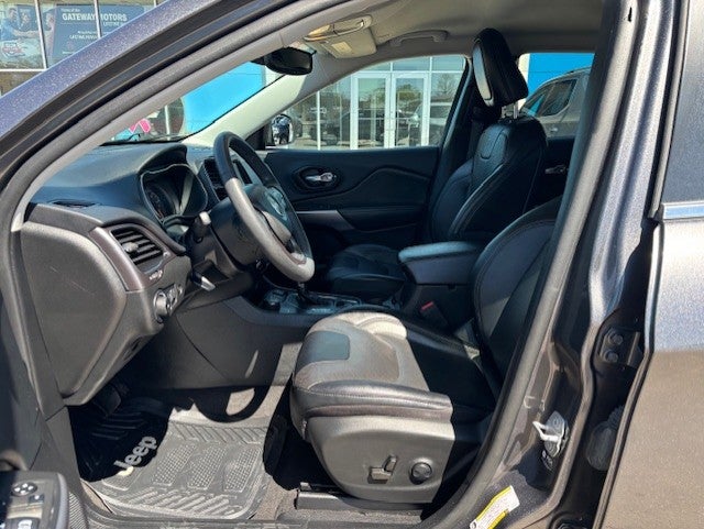 2022 Jeep Cherokee Latitude Lux