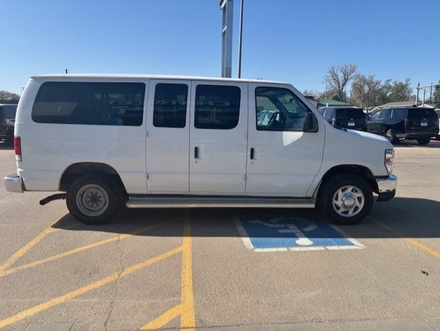 2010 Ford Econoline Wagon XL
