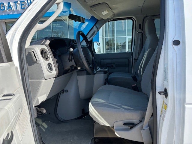 2010 Ford Econoline Wagon XL