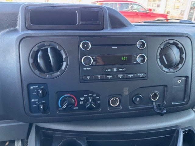 2010 Ford Econoline Wagon XL
