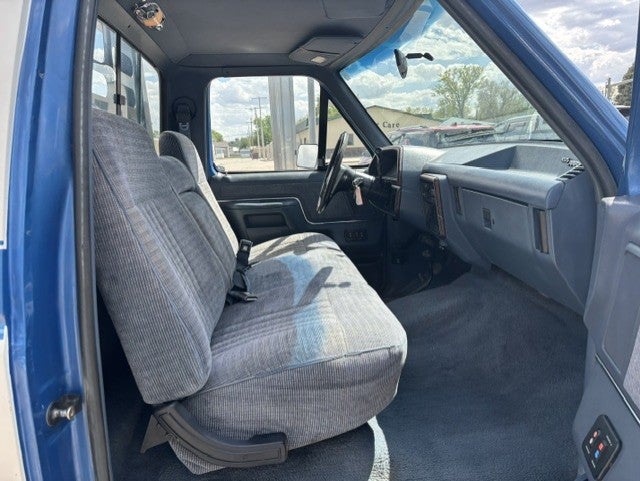 1989 Ford 3/4 Ton Trucks BASE