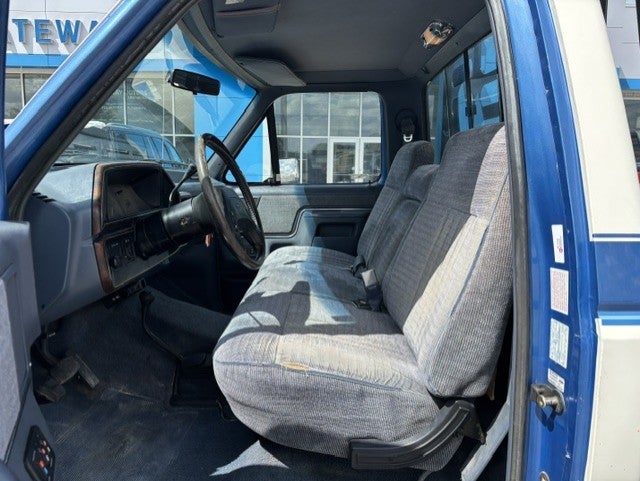 1989 Ford 3/4 Ton Trucks BASE