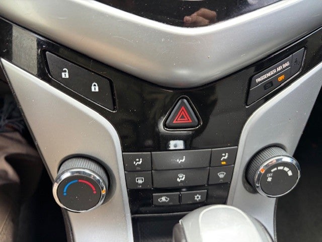 2012 Chevrolet Cruze LT w/1LT