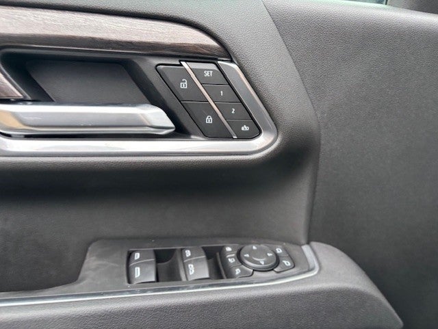 2025 Chevrolet Silverado 3500 HD LTZ