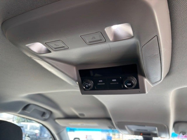 2016 Chevrolet Suburban LS