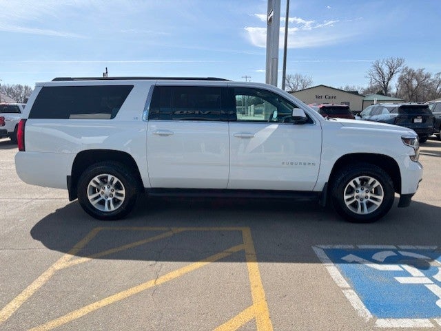 2016 Chevrolet Suburban LS