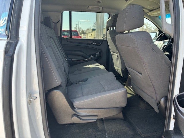 2016 Chevrolet Suburban LS