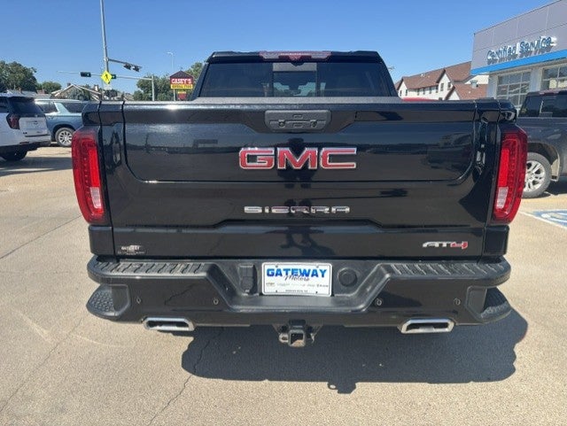 2022 GMC Sierra 1500 Limited AT4