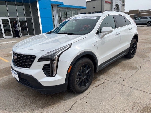 2023 Cadillac XT4 Luxury