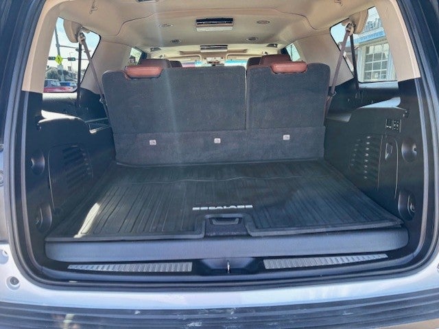 2017 Cadillac Escalade ESV Luxury