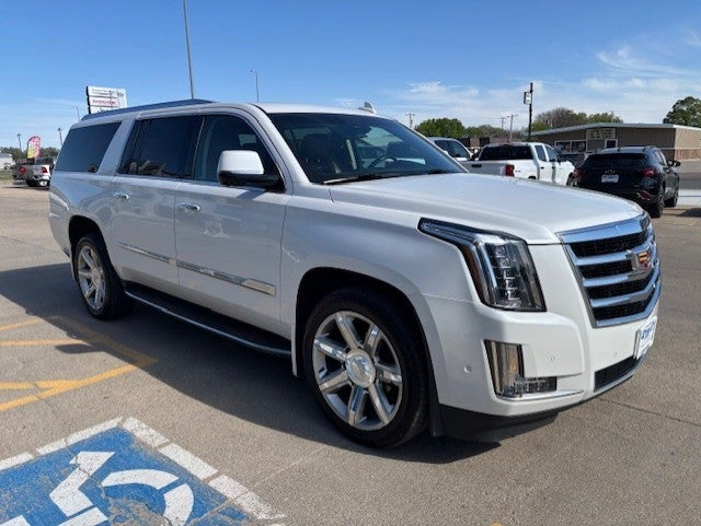 2017 Cadillac Escalade ESV Luxury