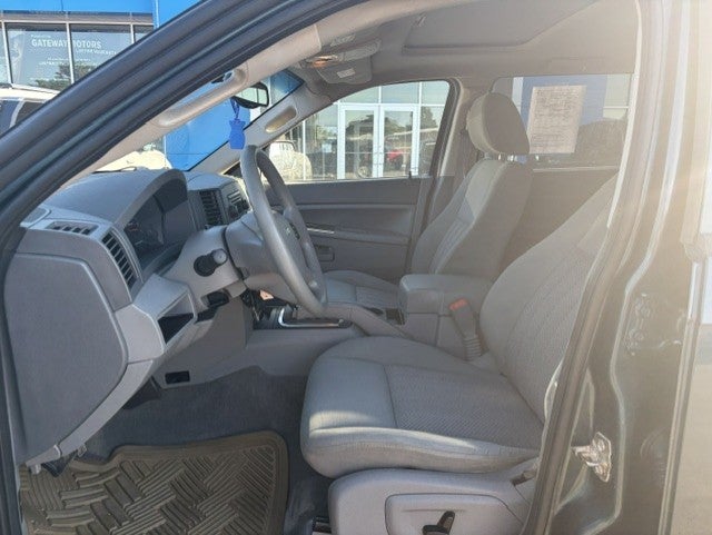 2005 Jeep Grand Cherokee Laredo