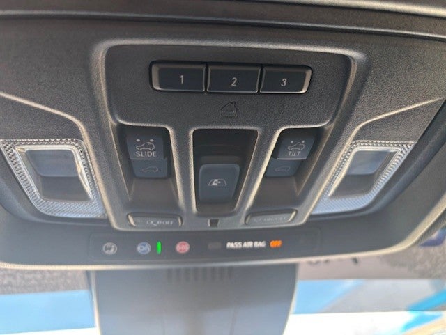 2025 Chevrolet Silverado 3500 HD High Country