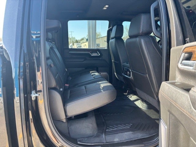 2025 Chevrolet Silverado 3500 HD High Country