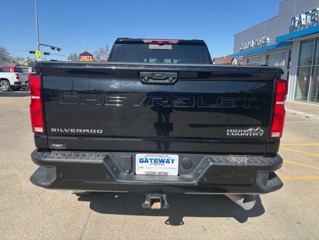 2025 Chevrolet Silverado 3500 HD High Country