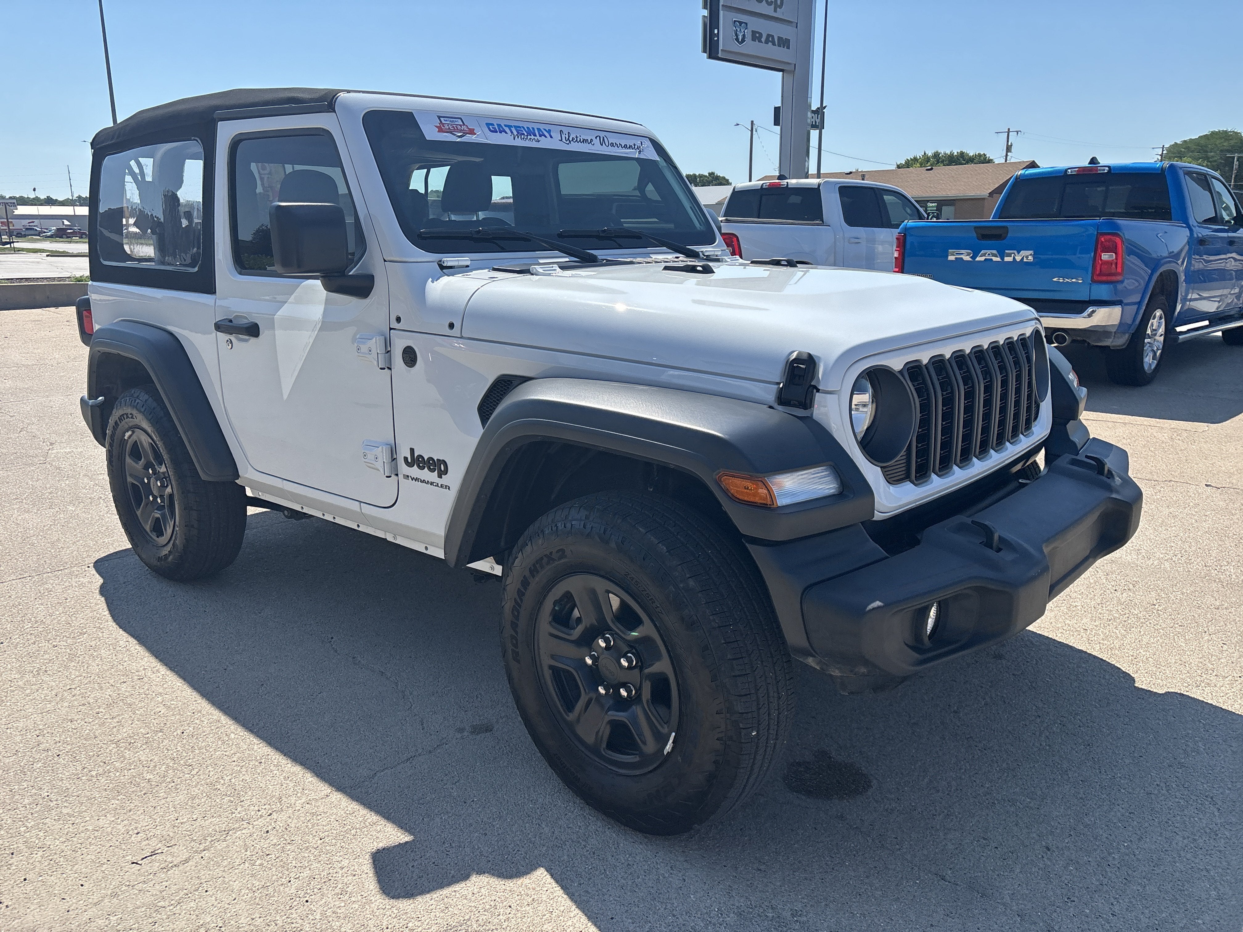 2025 Jeep Wrangler Sport