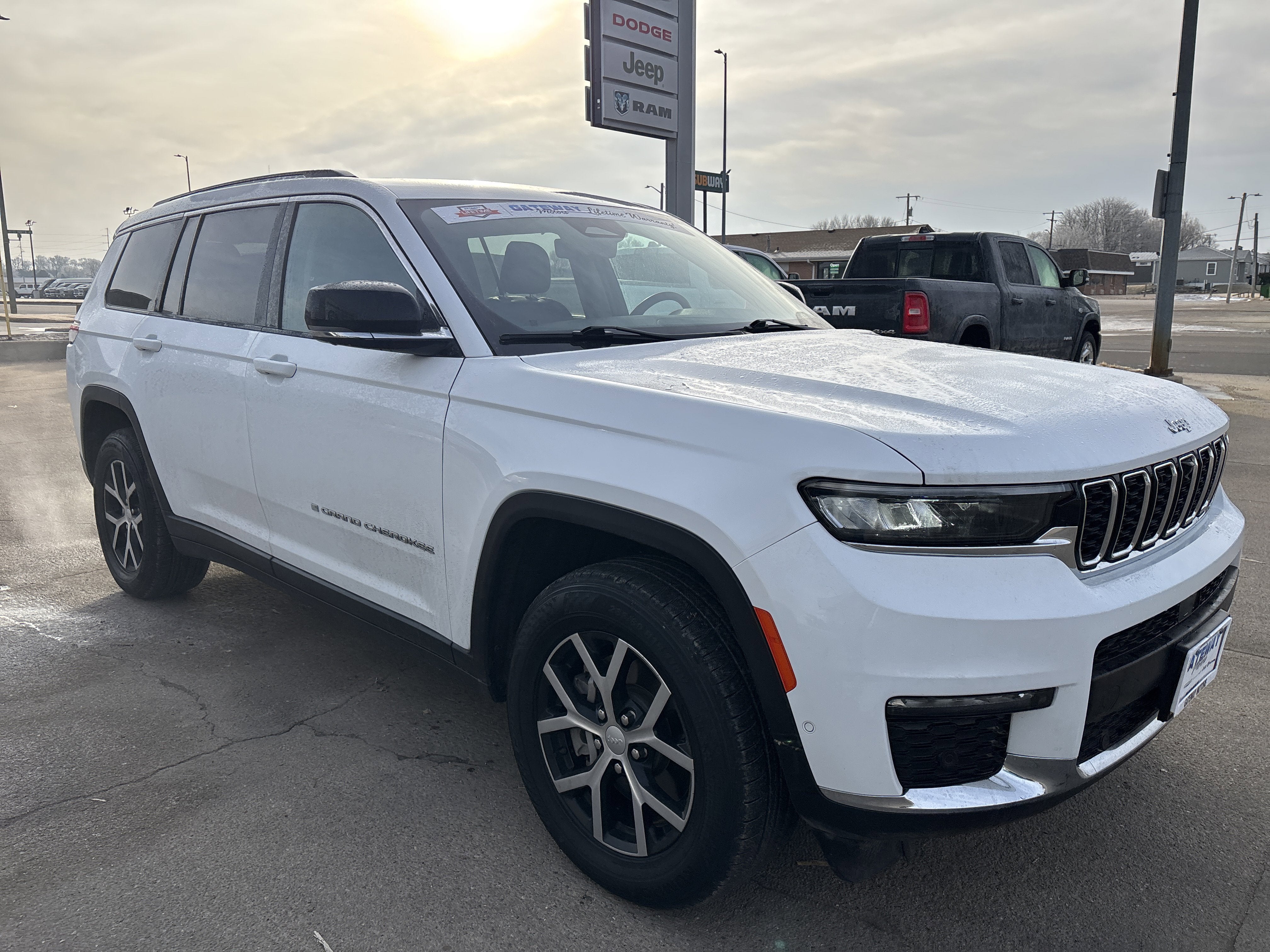 2024 Jeep Grand Cherokee L Limited 4x4