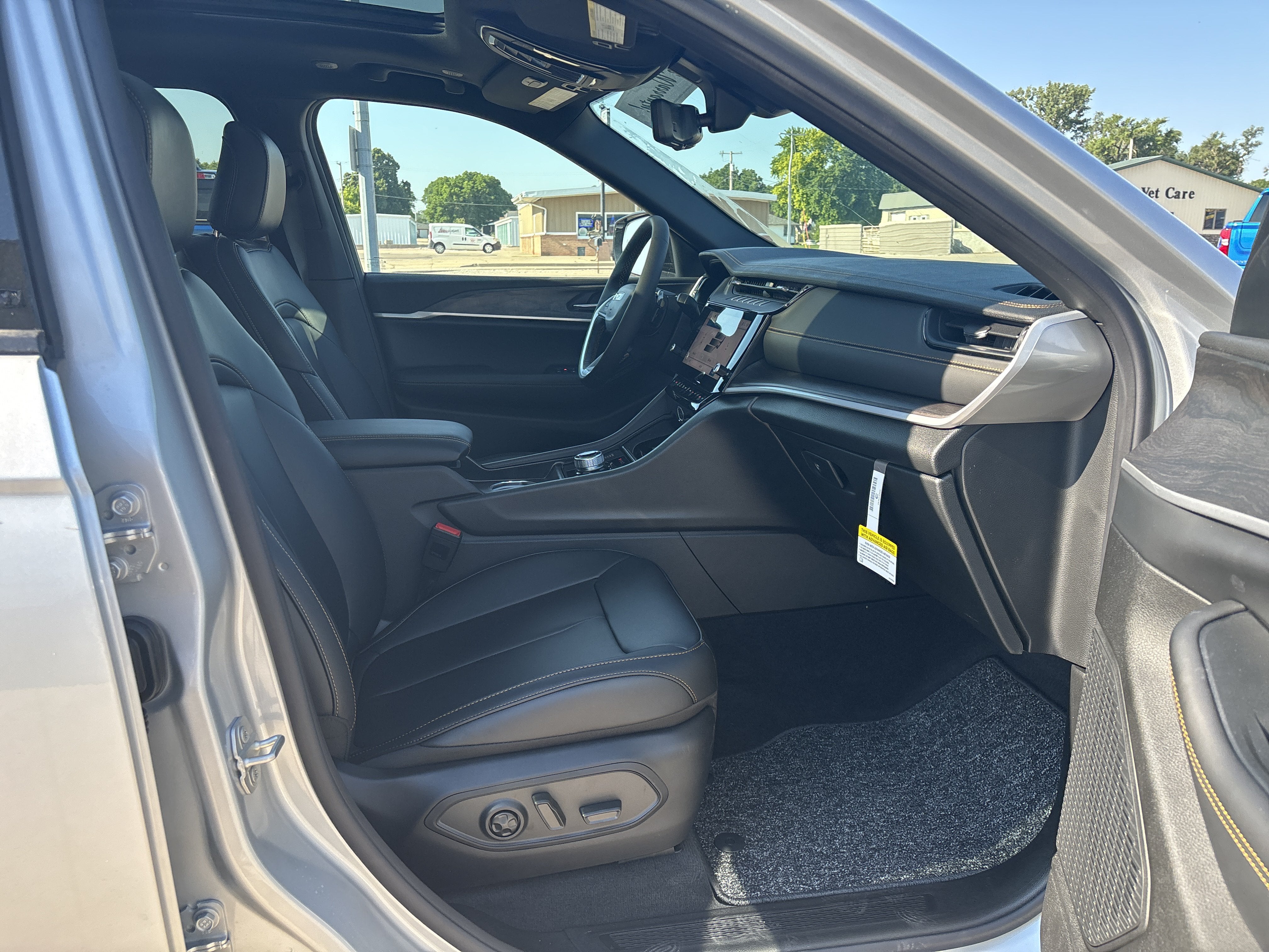 2026 Jeep Grand Cherokee GRAND CHEROKEE L 85TH ANNIVERSARY EDITION 4X4