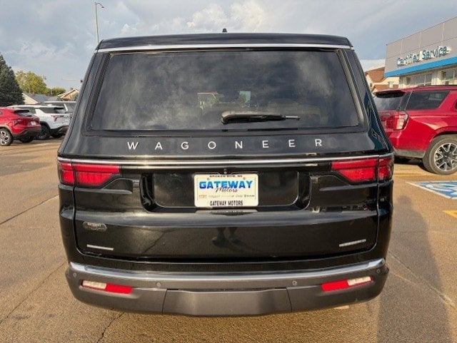 2022 Jeep Wagoneer Series III 4x4