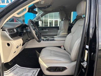 2022 Jeep Wagoneer Series III 4x4