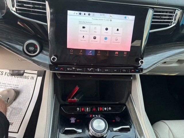 2022 Jeep Wagoneer Series III 4x4