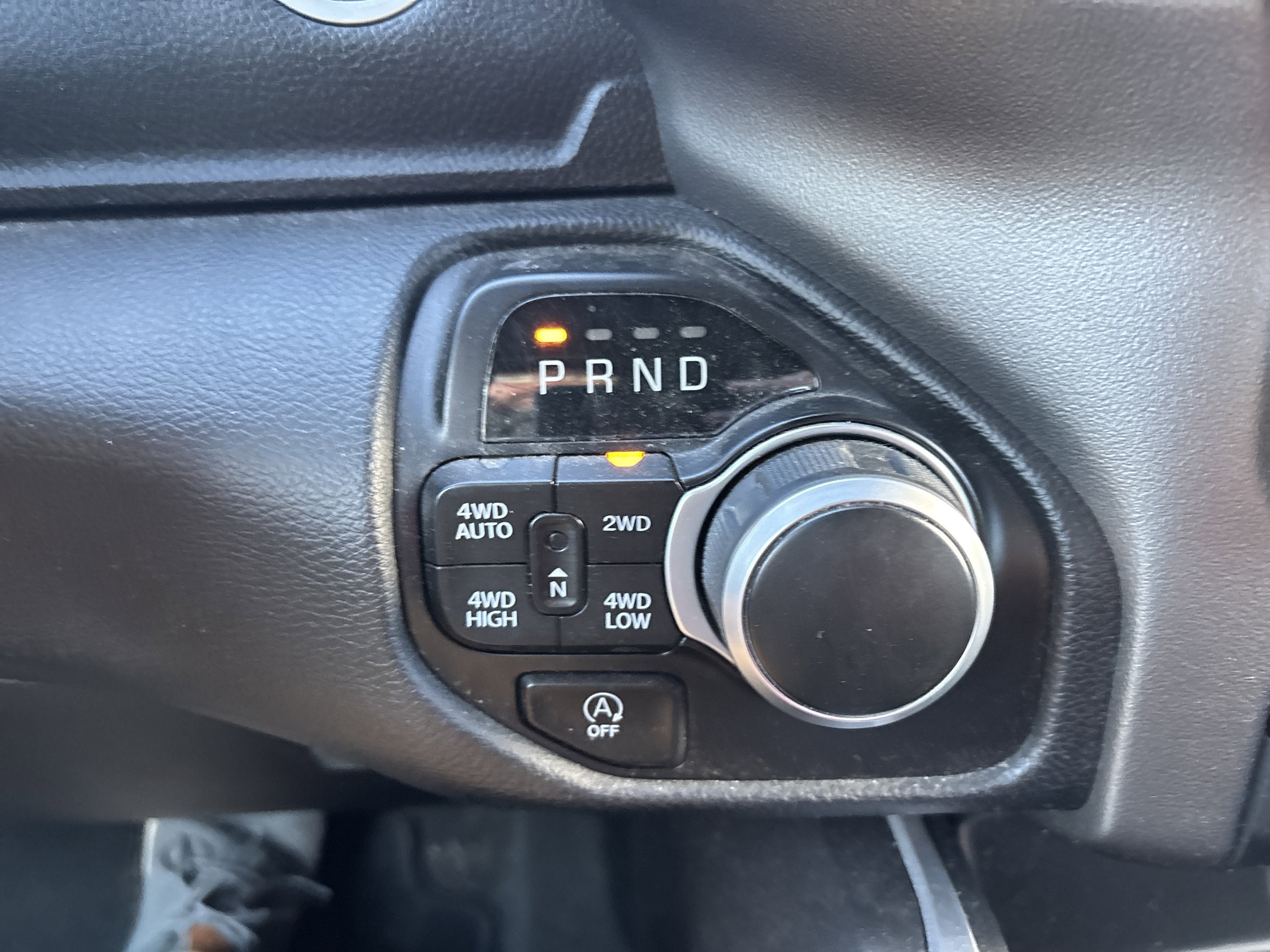 2022 RAM 1500 Big Horn Crew Cab 4x4 5'7' Box