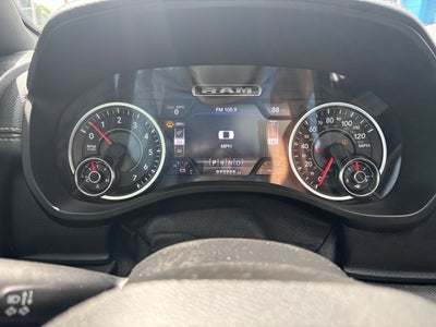 2021 RAM 1500 Laramie Crew Cab 4x4 5'7' Box