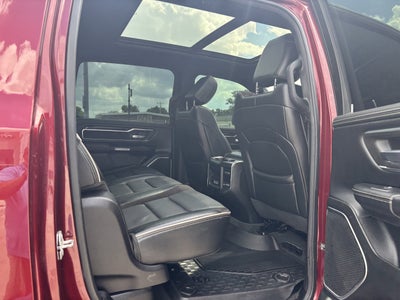 2021 RAM 1500 Laramie Crew Cab 4x4 5'7' Box