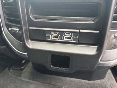 2021 RAM 1500 Laramie Crew Cab 4x4 5'7' Box