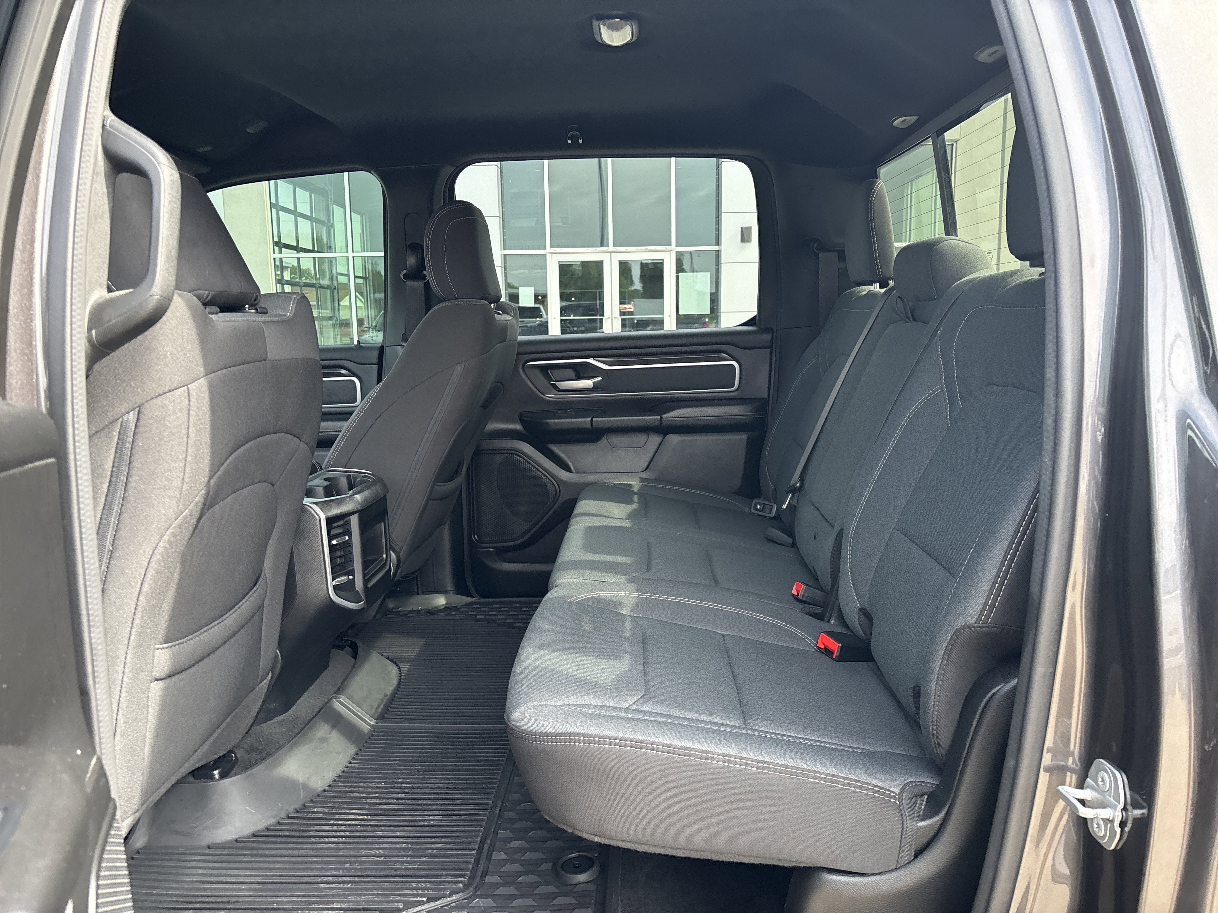 2023 RAM 1500 Big Horn Crew Cab 4x4 6'4' Box