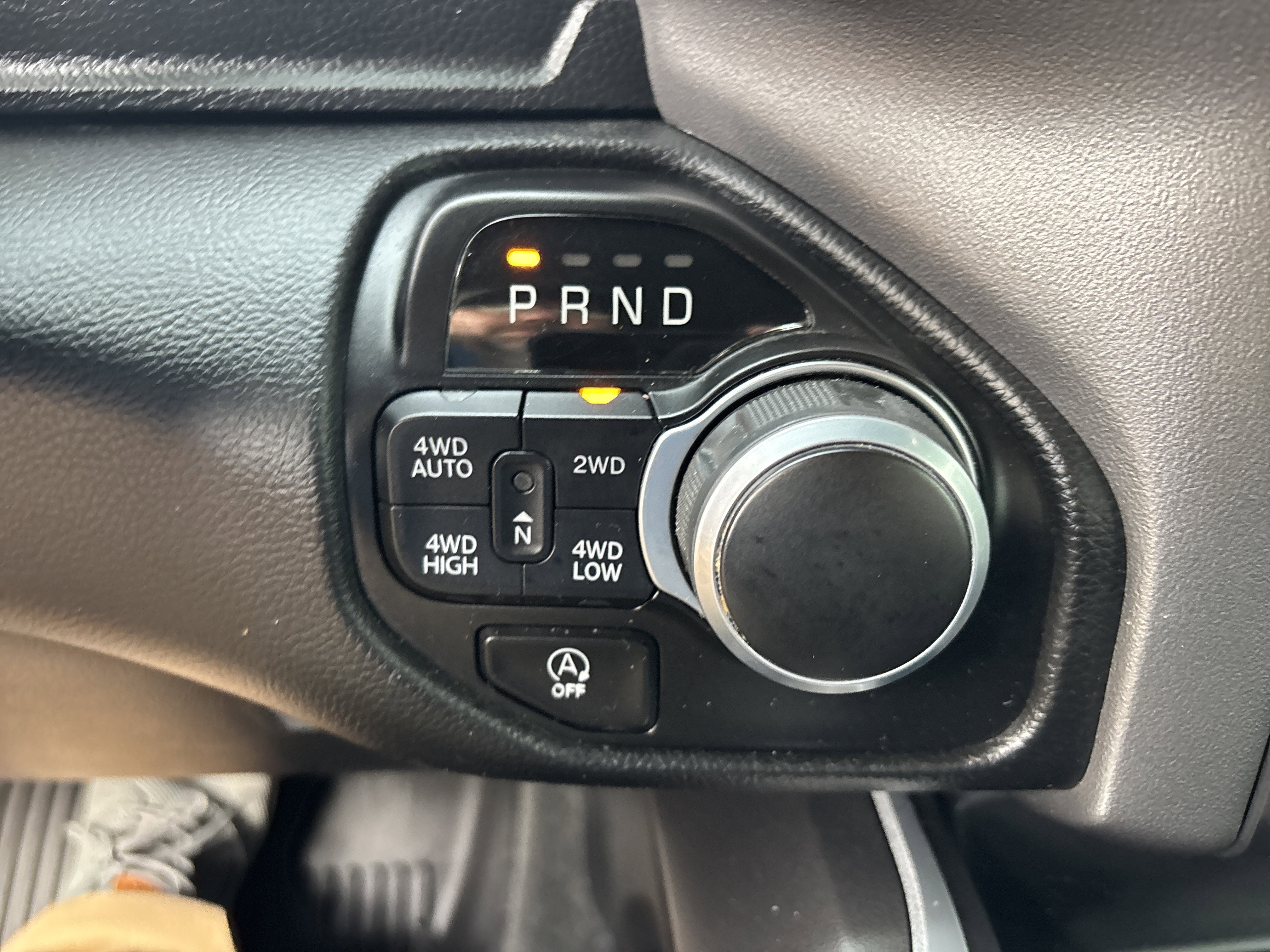 2023 RAM 1500 Big Horn Crew Cab 4x4 6'4' Box