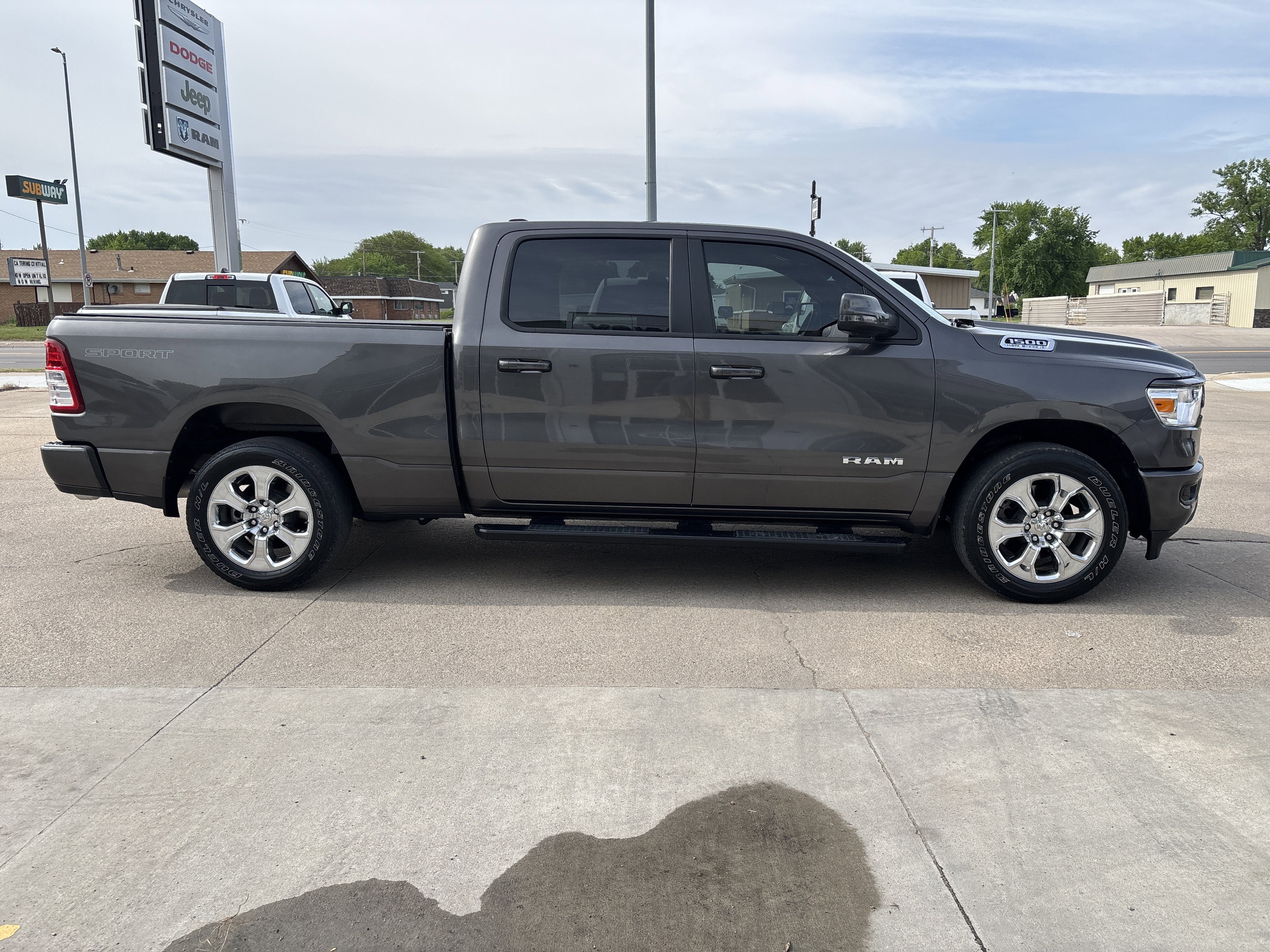 2023 RAM 1500 Big Horn Crew Cab 4x4 6'4' Box