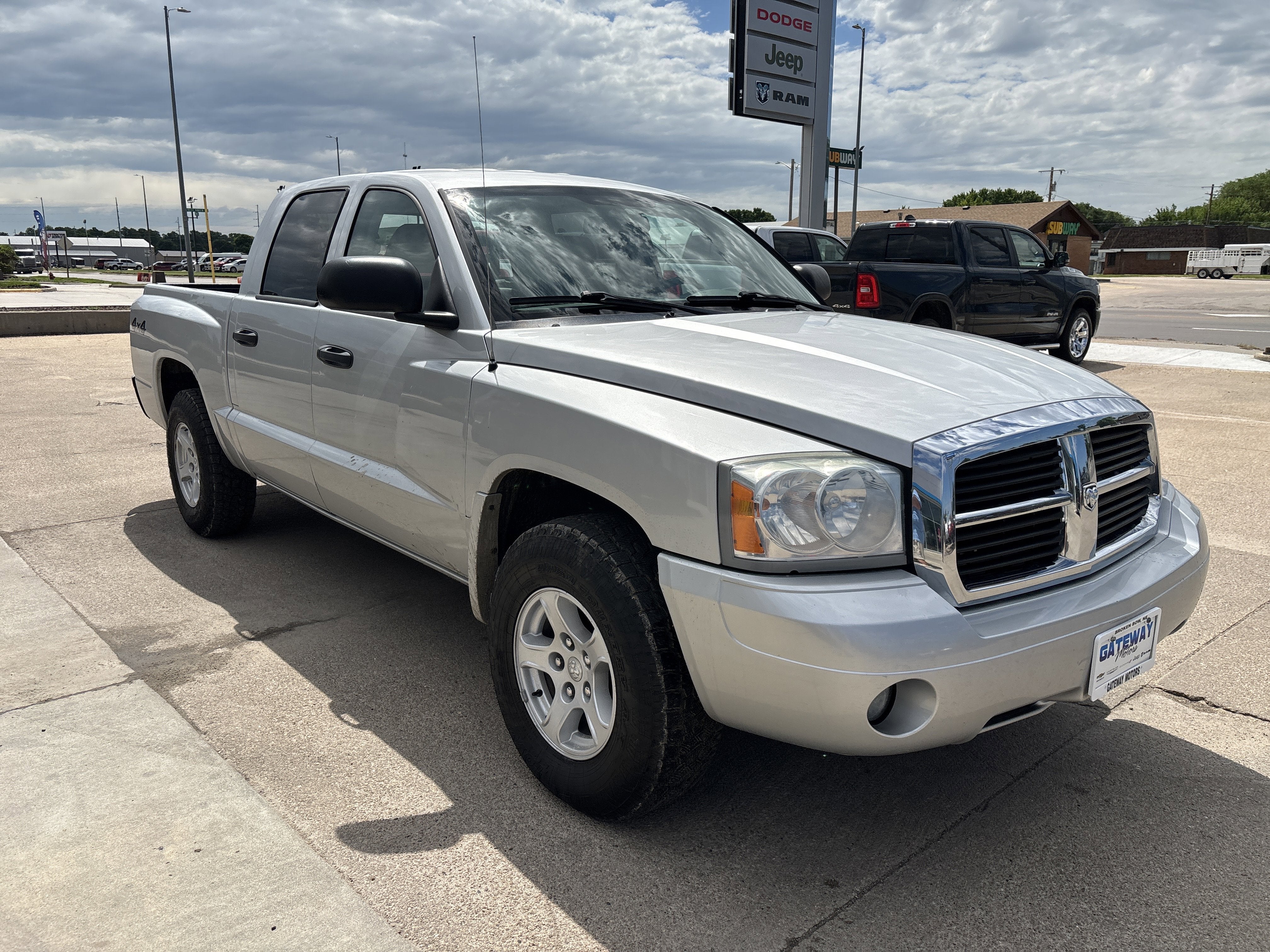 2006 Dodge Dakota SLT