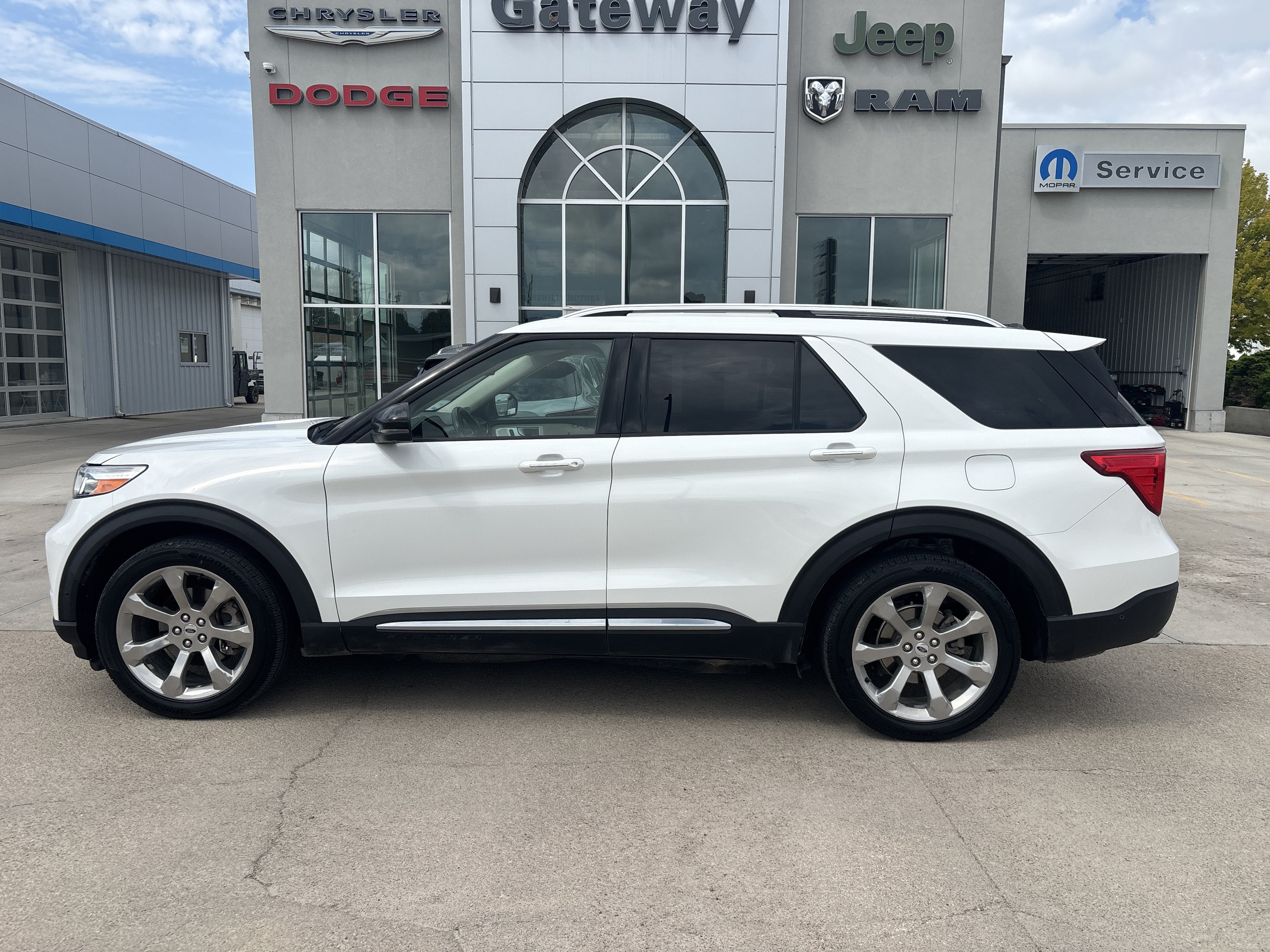 2020 Ford Explorer Platinum
