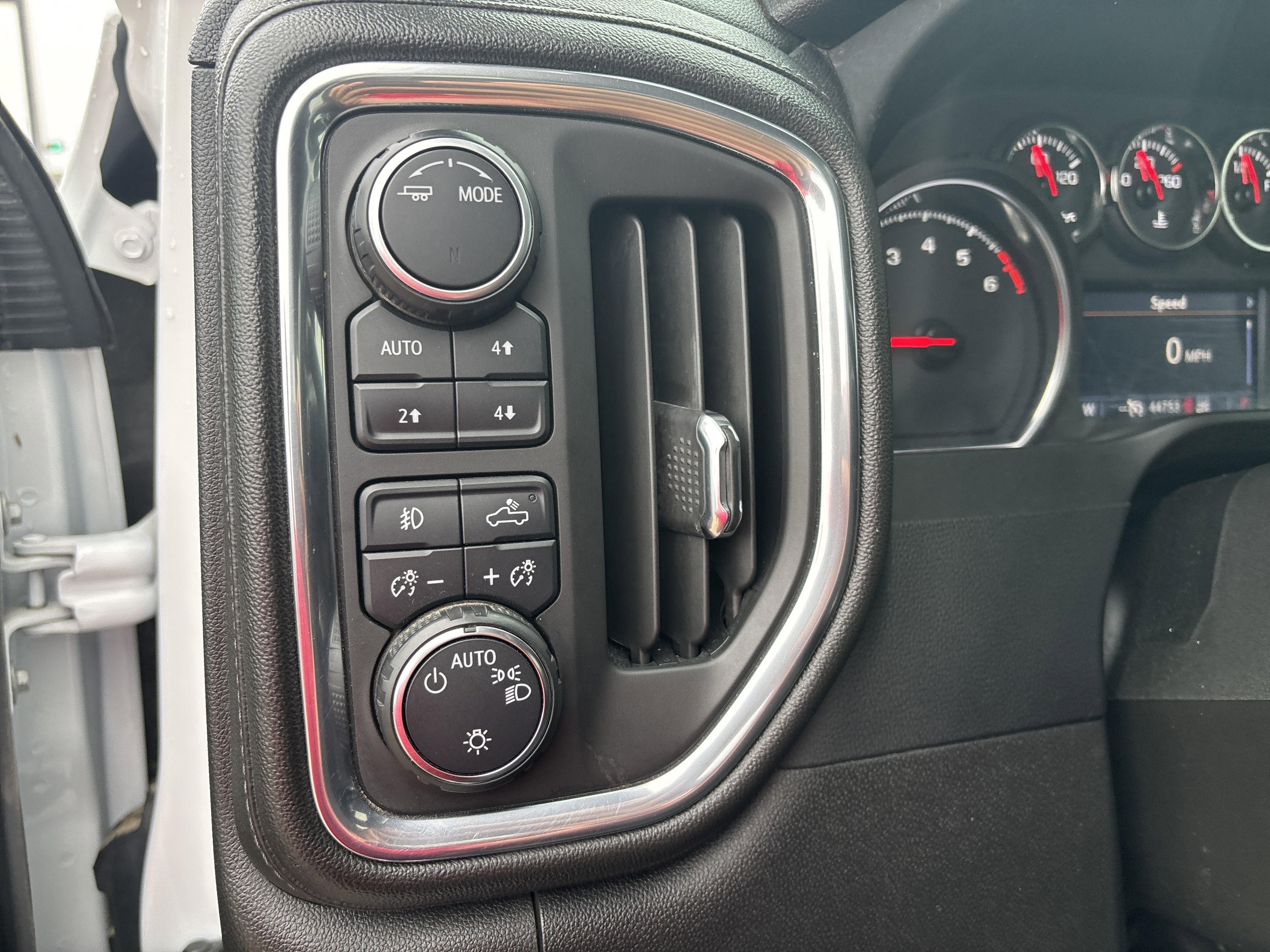 2022 Chevrolet Silverado 3500HD 4WD Regular Cab Long Bed LT