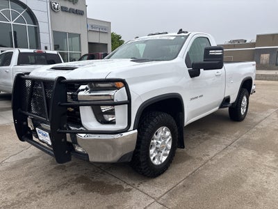 2022 Chevrolet Silverado 3500HD 4WD Regular Cab Long Bed LT