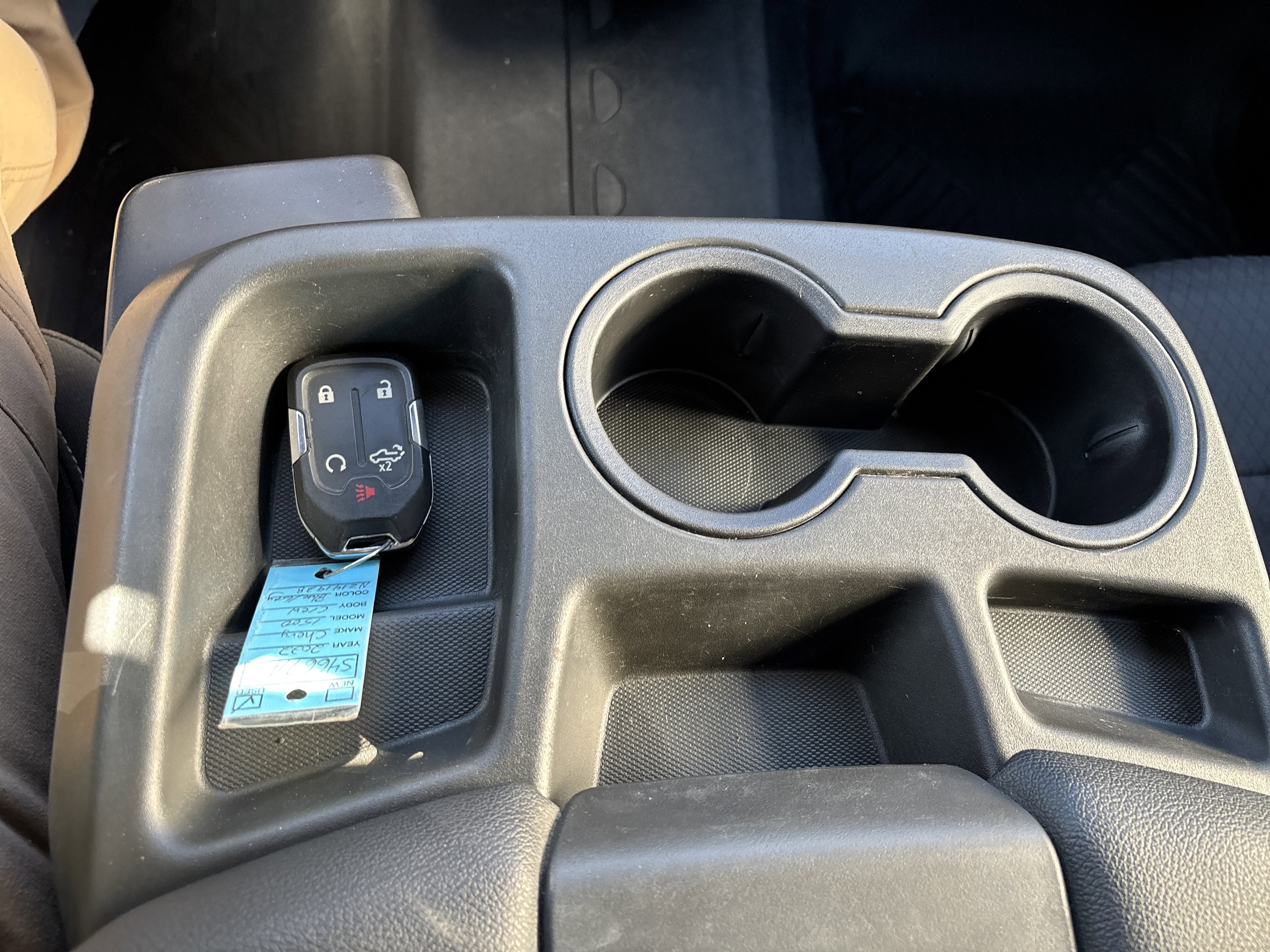 2022 Chevrolet Silverado 1500 LTD 4WD Crew Cab Short Bed LT