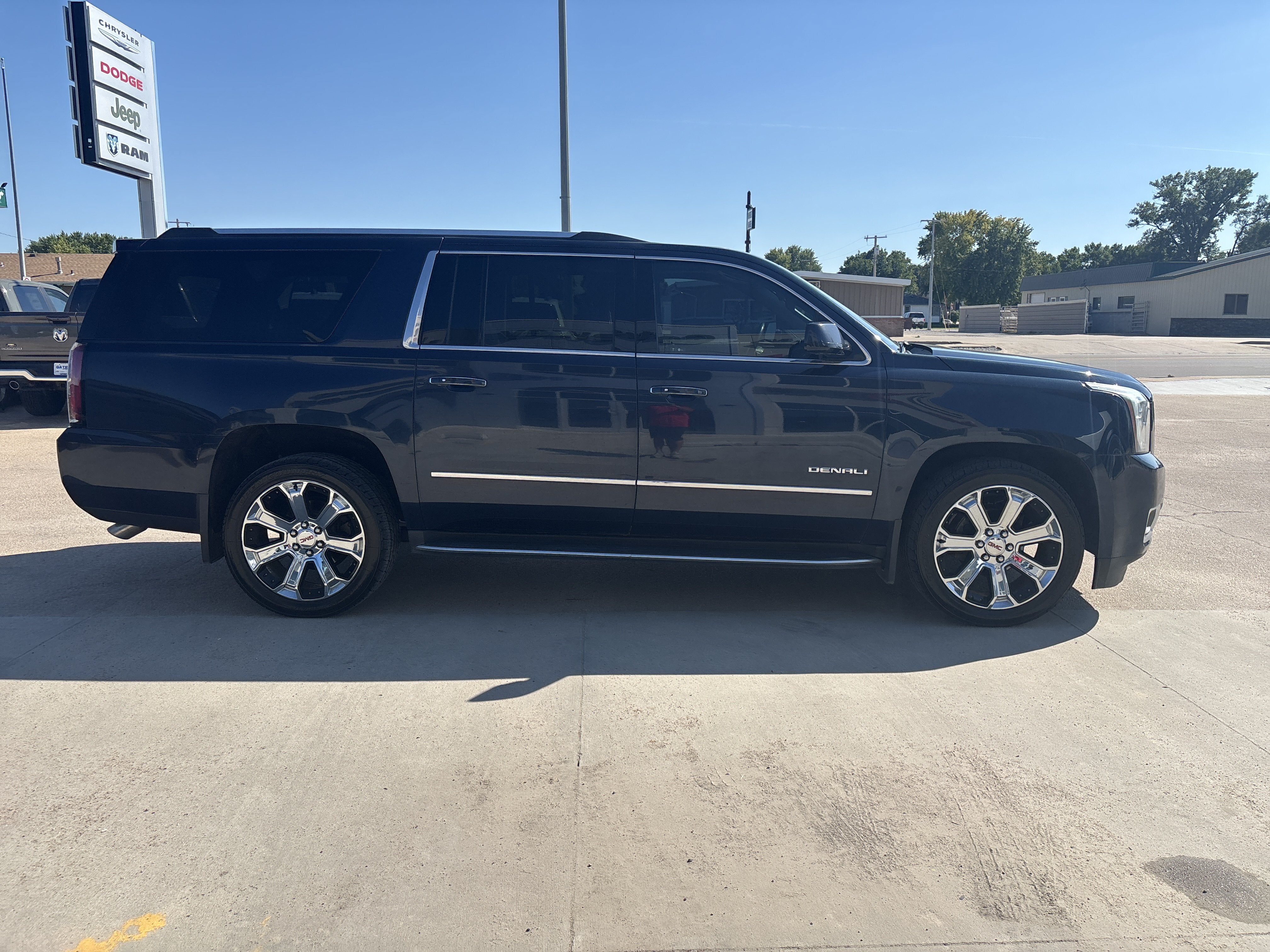 2017 GMC Yukon XL Denali