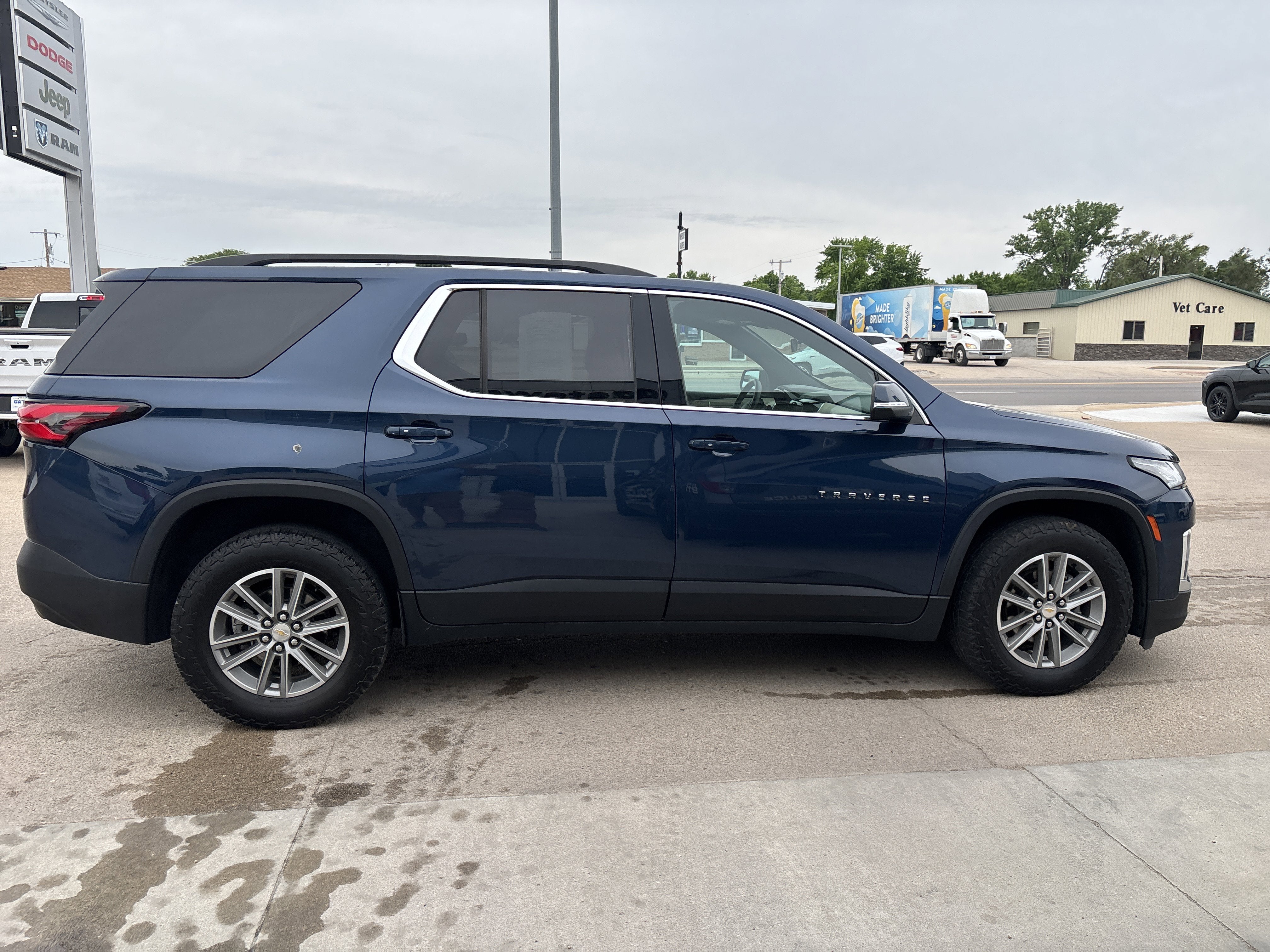 2023 Chevrolet Traverse AWD 2FL Cloth