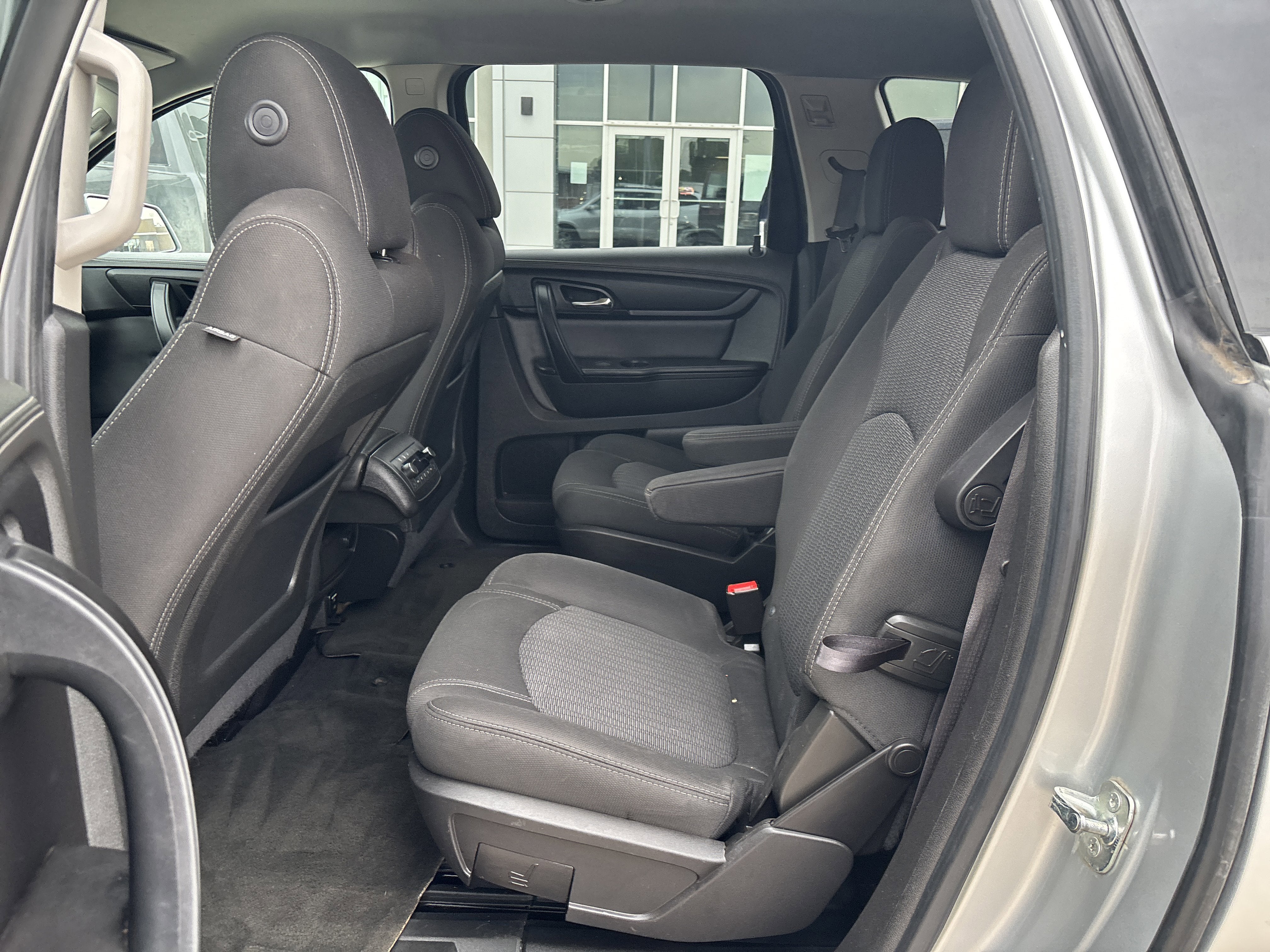 2015 Chevrolet Traverse 2LT