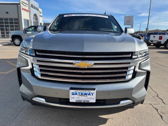 2023 Chevrolet Suburban 4WD High Country