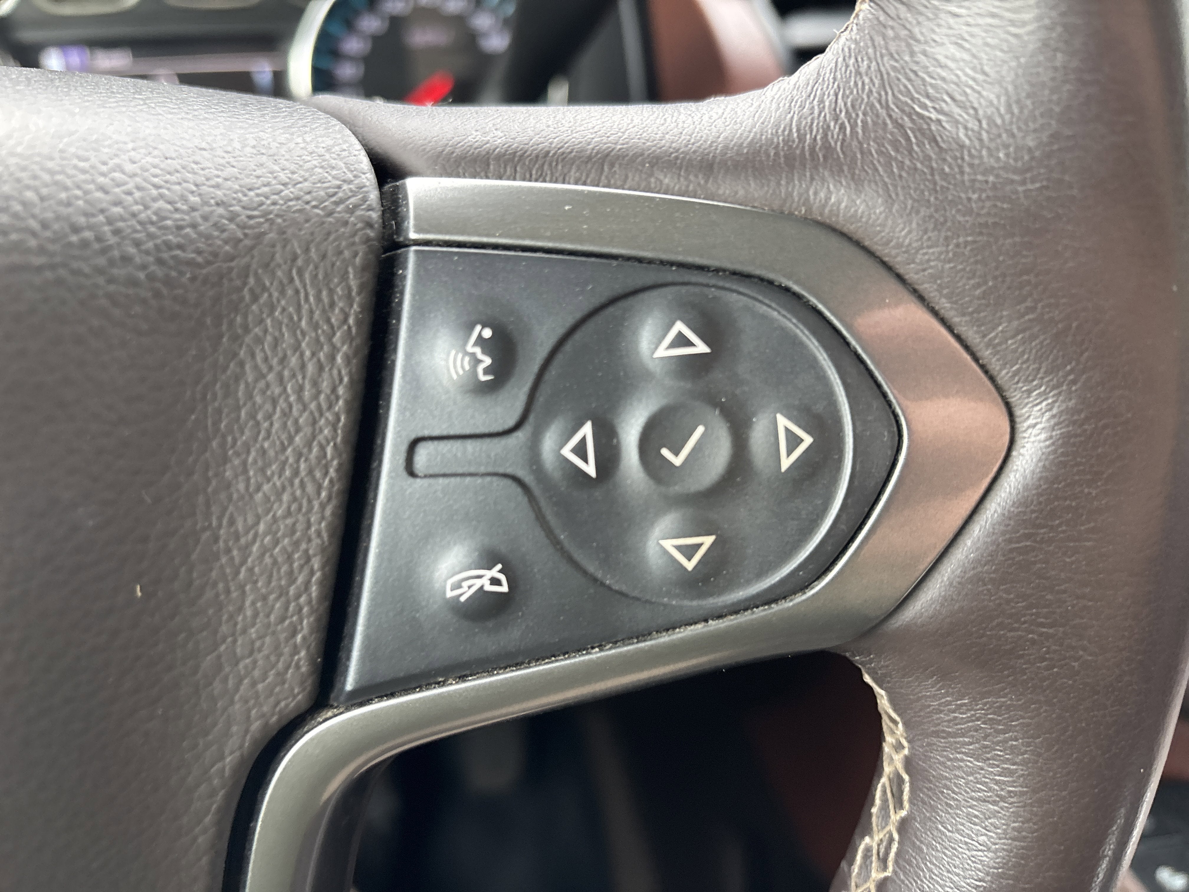 2015 Chevrolet Suburban 1500 LTZ