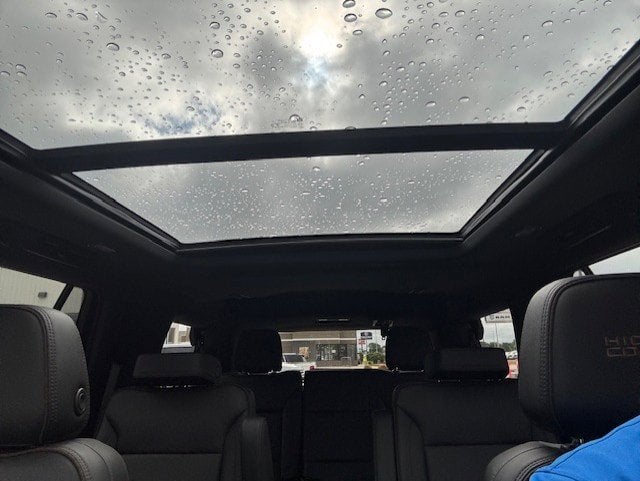 2022 Chevrolet Tahoe 4WD High Country