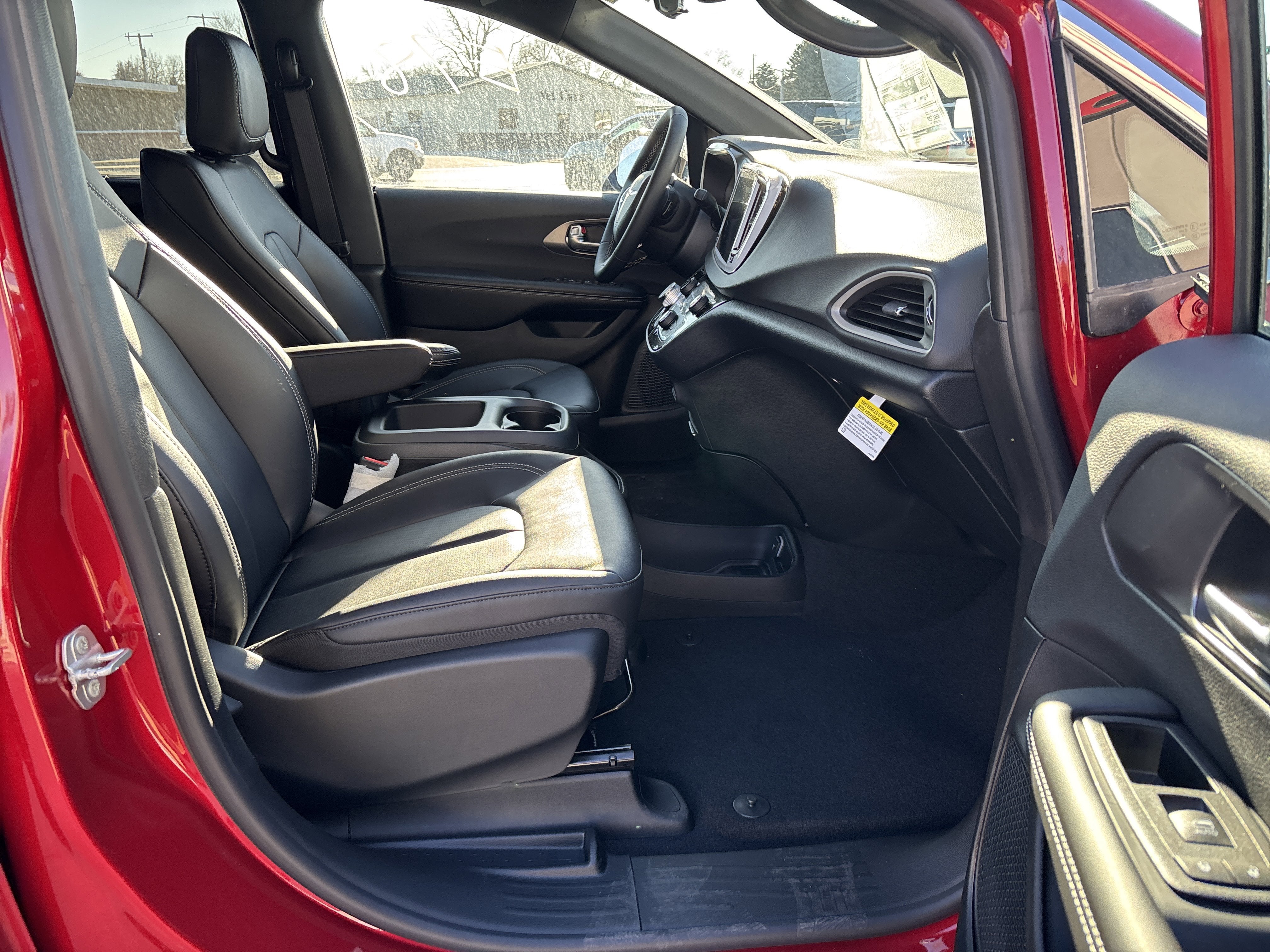 2026 Chrysler Voyager VOYAGER LX