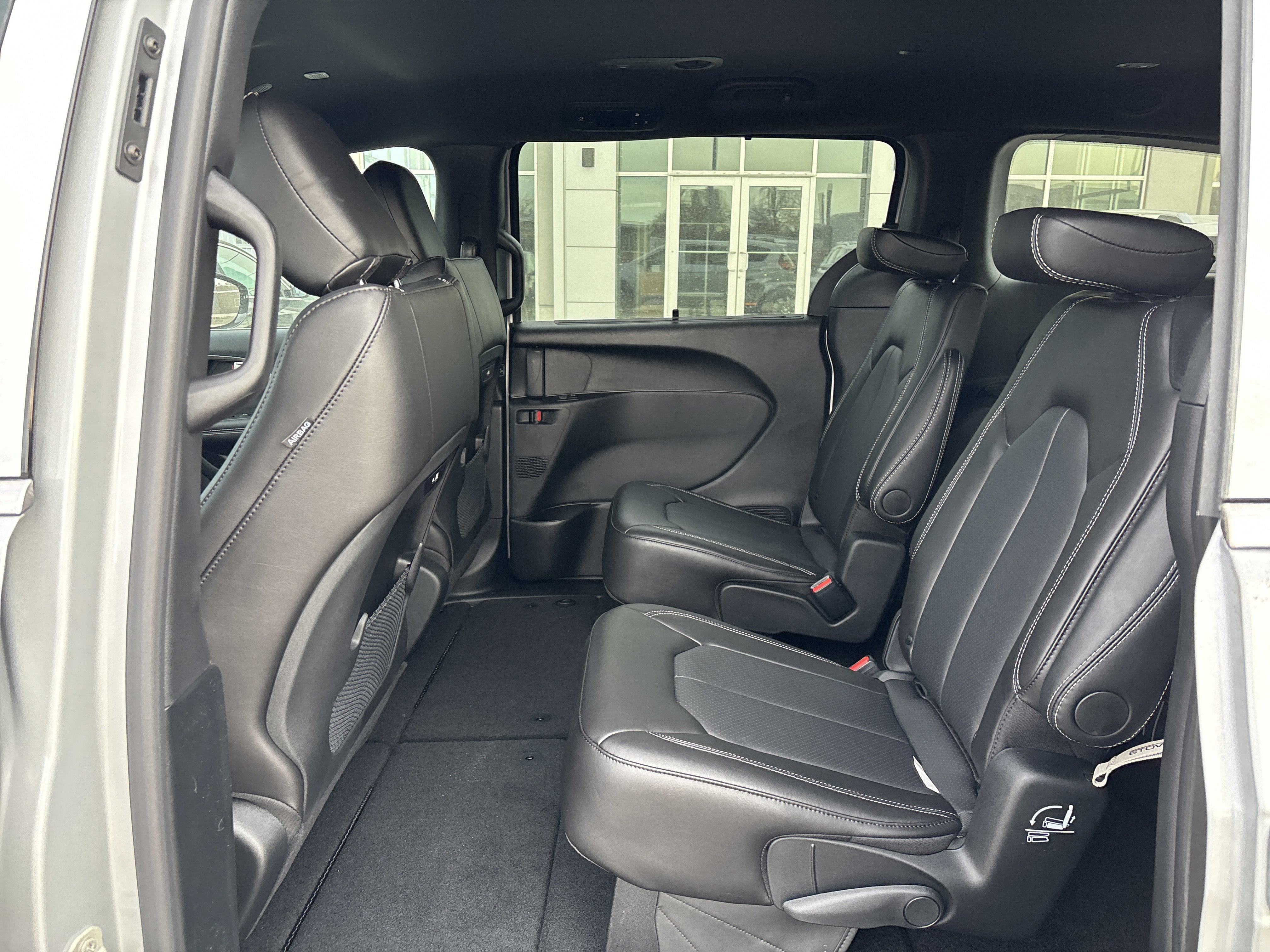 2026 Chrysler Pacifica PACIFICA SELECT AWD