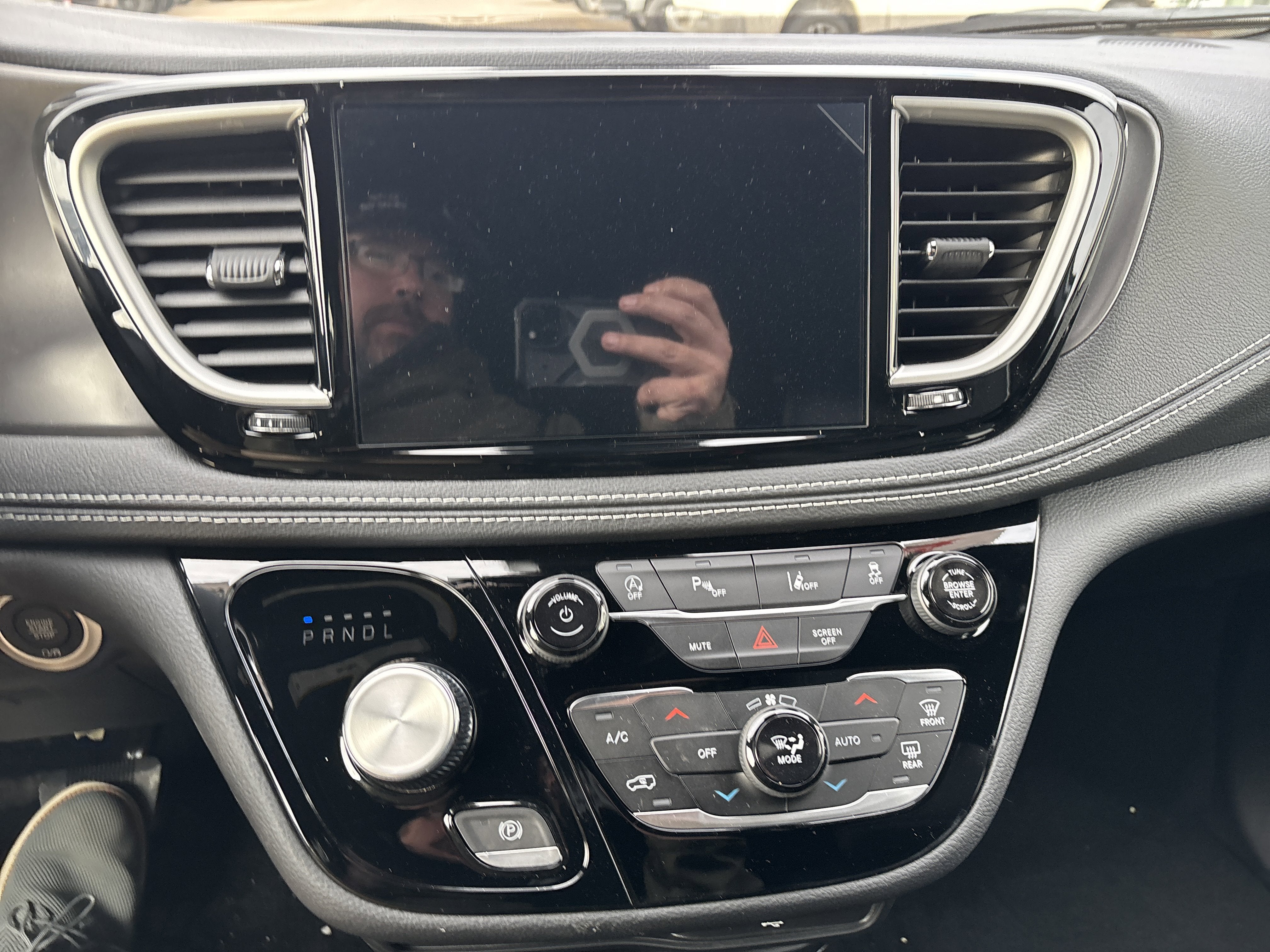 2026 Chrysler Pacifica PACIFICA SELECT AWD