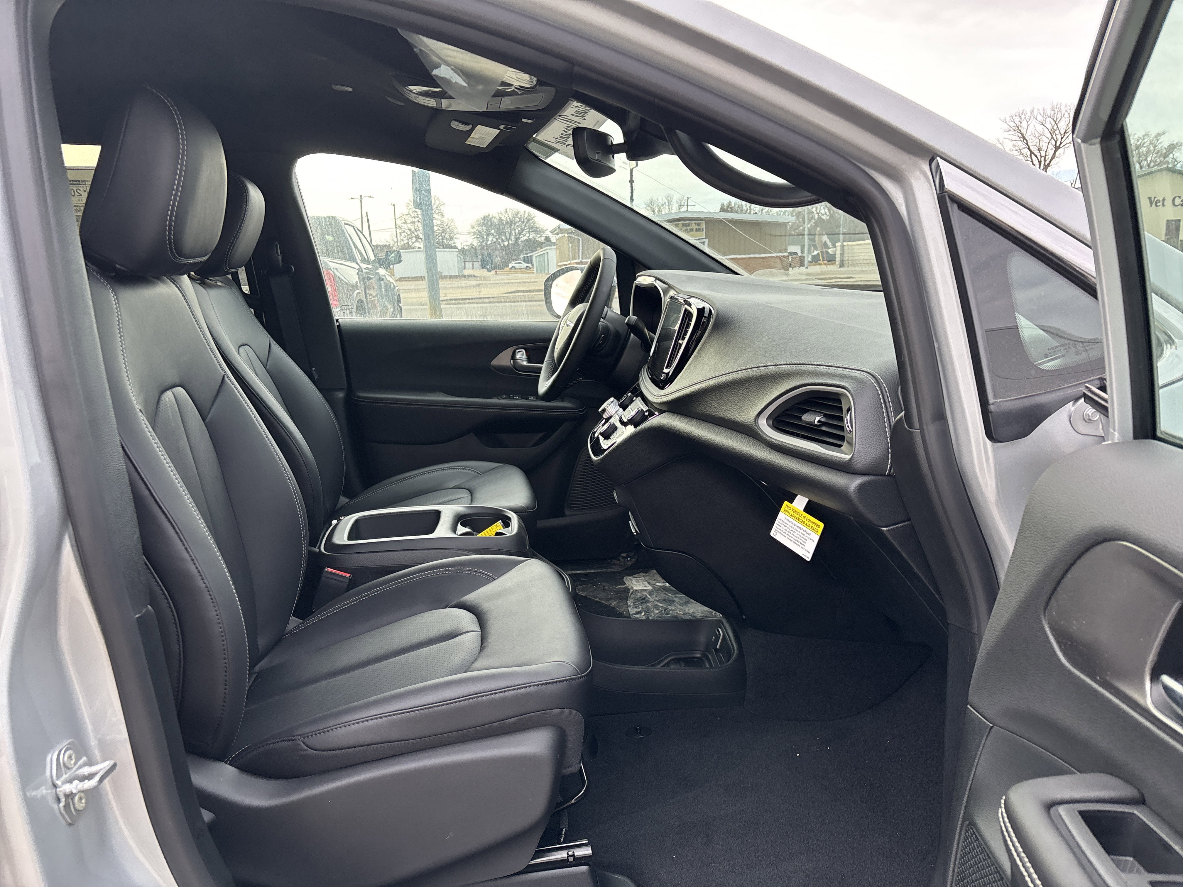 2026 Chrysler Pacifica PACIFICA SELECT AWD