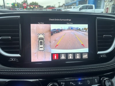 2024 Chrysler Pacifica Limited AWD