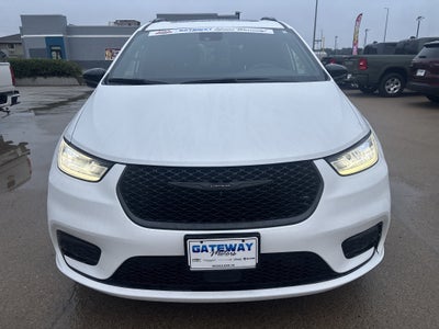 2024 Chrysler Pacifica Limited AWD